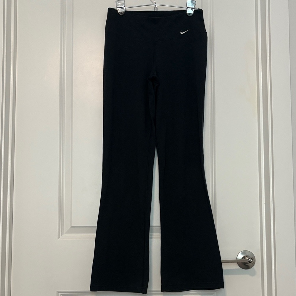 Nike Black Flared Leggings